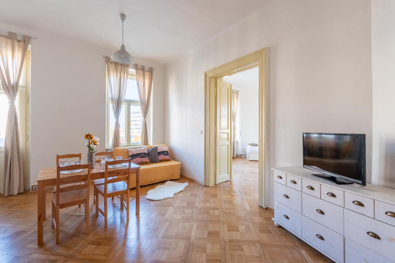 Residence Tesnov Apartment Prague Luaran gambar