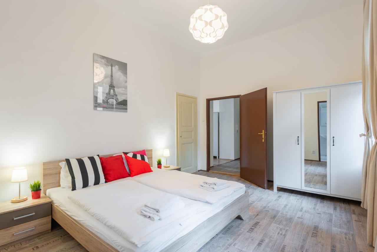 Residence Tesnov Apartment Prague Luaran gambar